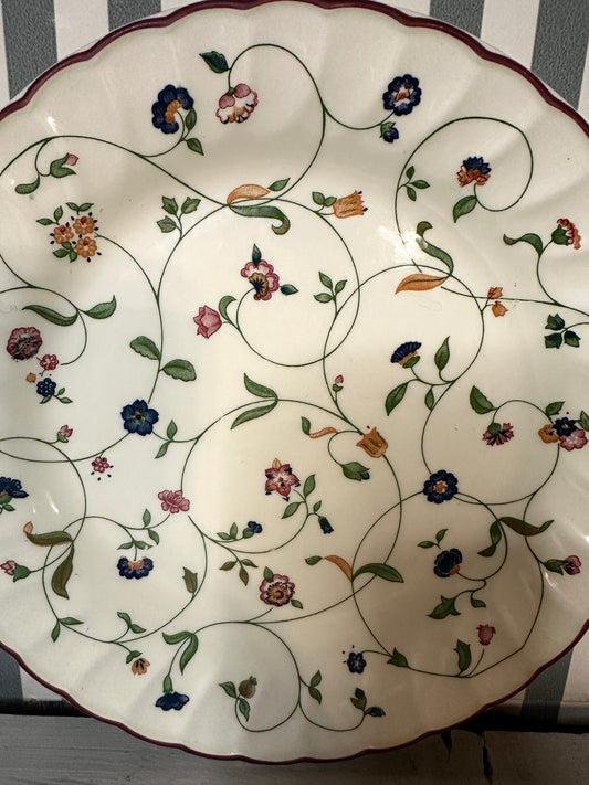 Assiette vintage à fleurs - produit chiné