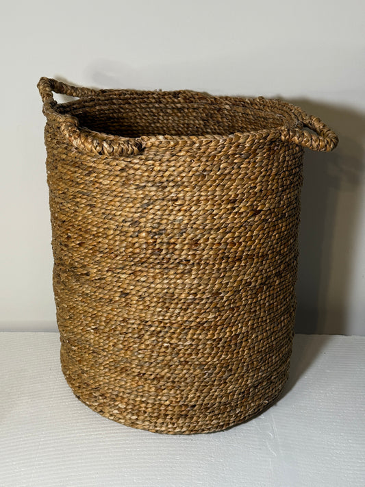 Grand panier tressé - produit chiné