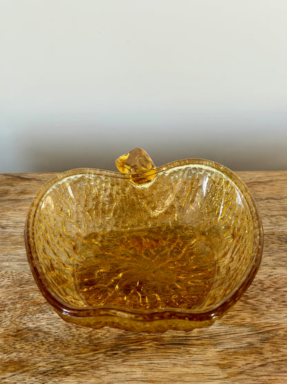 Saladier & lot de 5 coupes en verre ambré – produits chinés