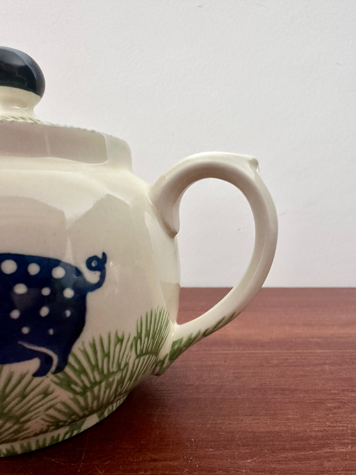 Théière aux petits cochons - produit chiné