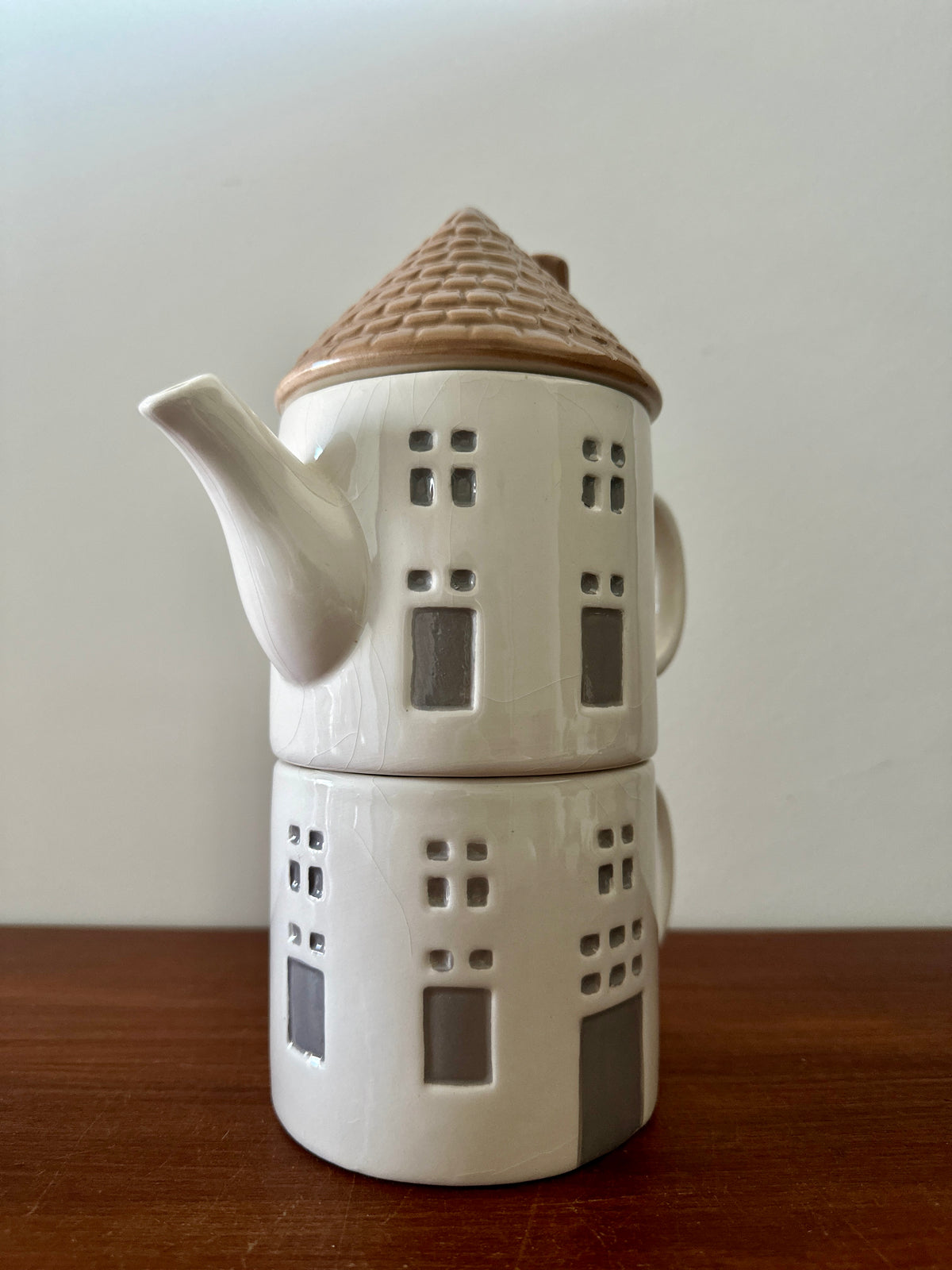 Théière + tasse maison empilable - produit chiné
