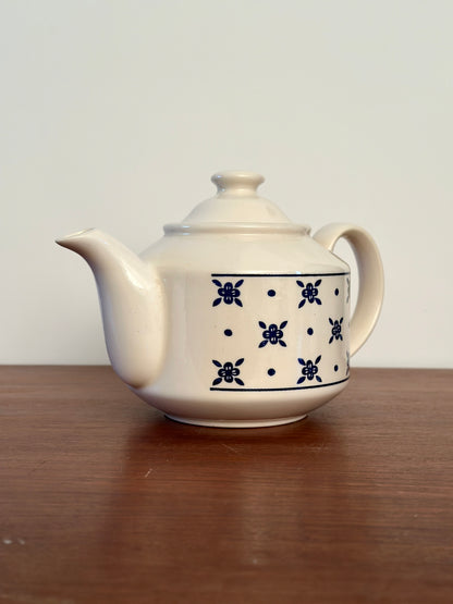 Théière vintage fleurie - produit chiné