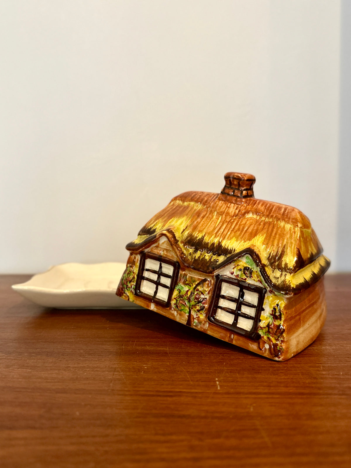 Beurrier maison cottage - objet chiné