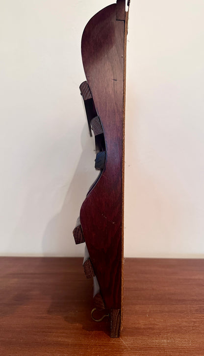 Range-courrier mural en bois - objet chiné
