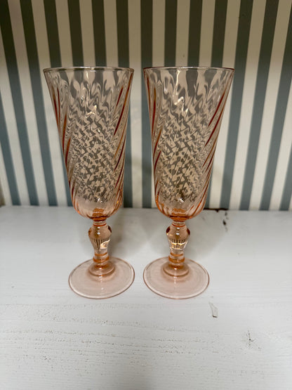 Duo de flûtes à champagne roses - produits chinés