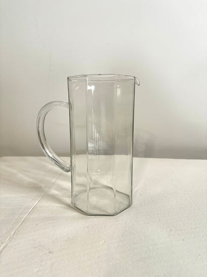 Carafe facettée - produit chiné