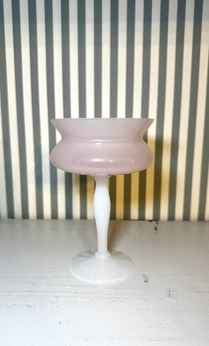 Coupe en opaline - produit chiné