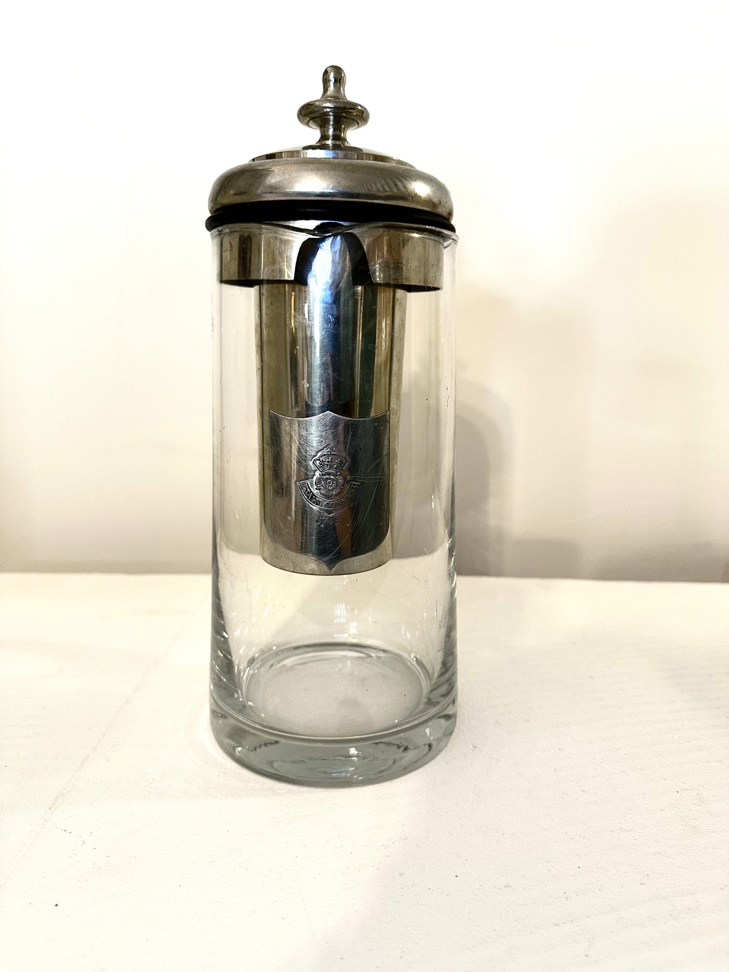 Carafe rafraîchissante - produit chiné
