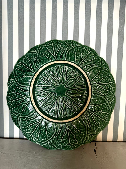 Assiette barbotine feuille de chou - produit chiné