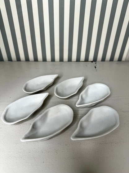 Ensemble de 6 coupelles “huitre” - produits chinés