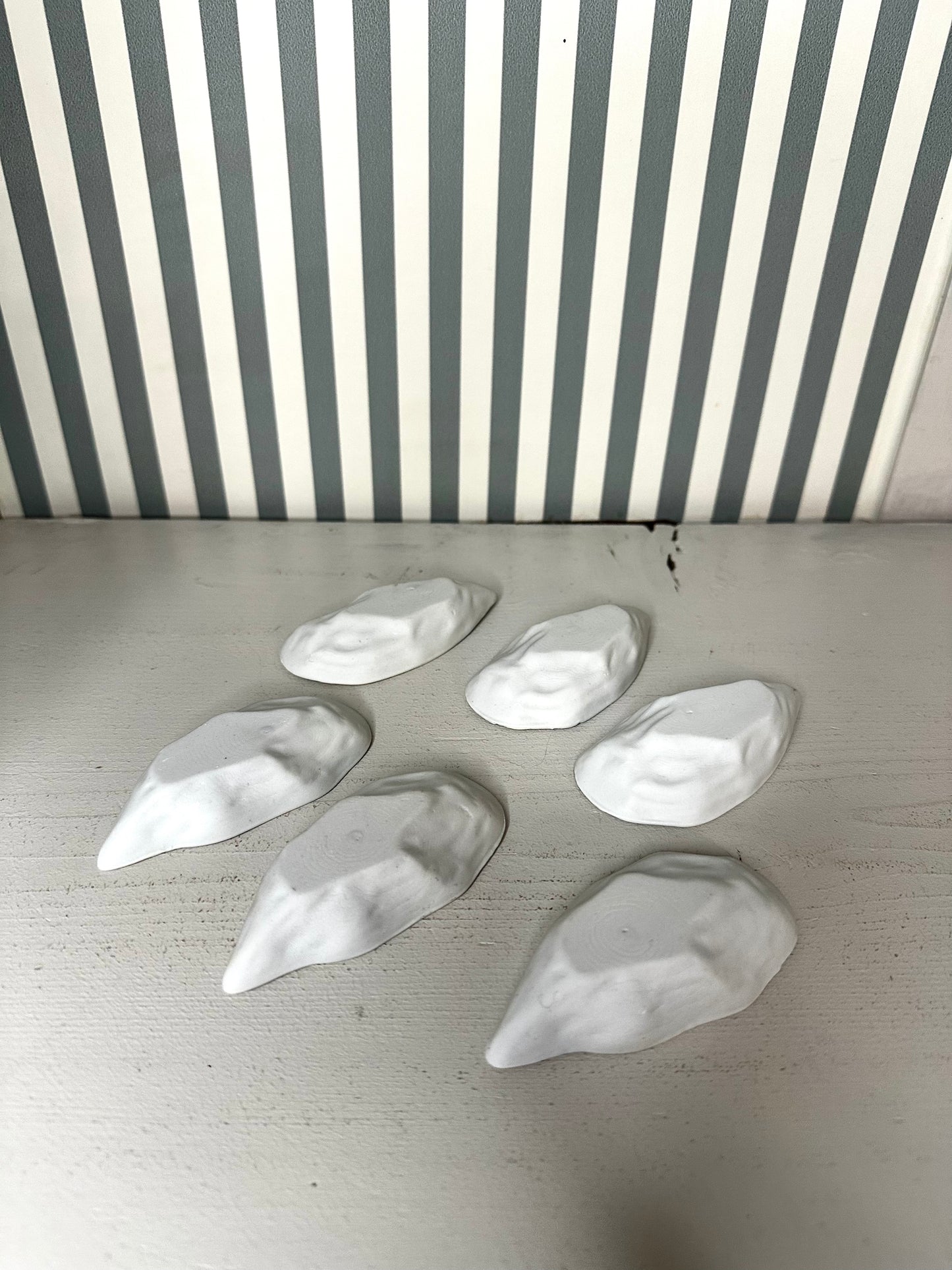 Ensemble de 6 coupelles “huitre” - produits chinés