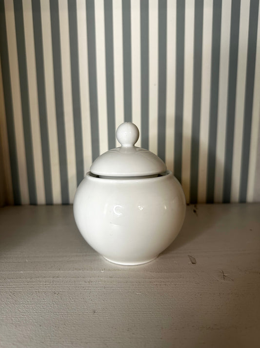 Bougie ronde à couvercle - linge propre