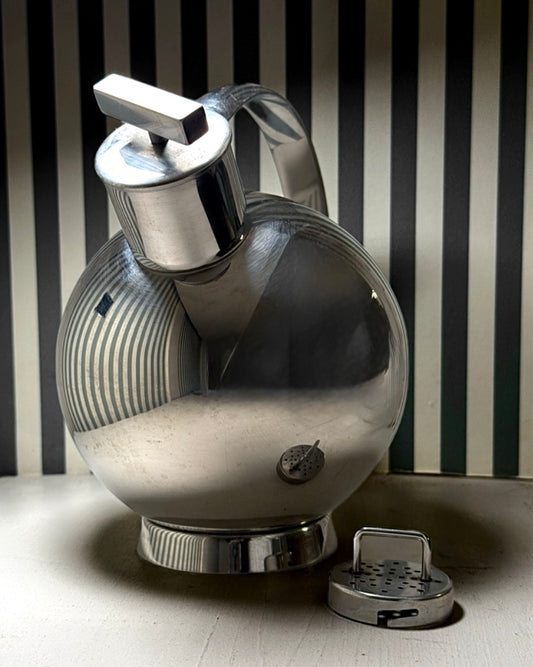 Théière ronde Alessi avec filtre intégré - produit chiné