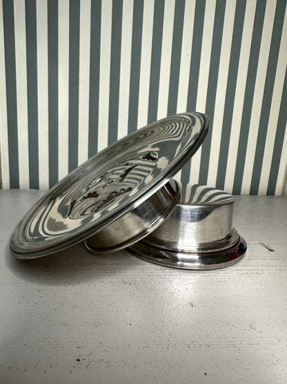 Presse-beurre coquillor - produit chiné