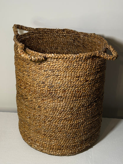 Grand panier tressé - produit chiné