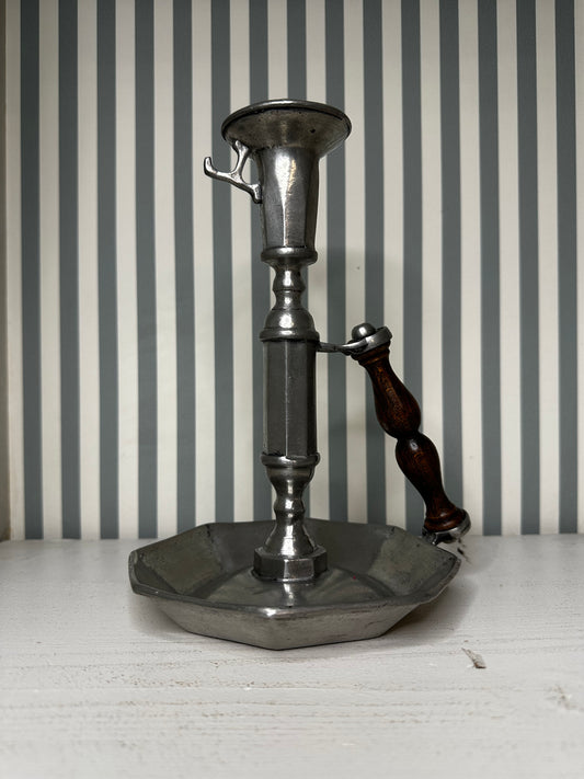 Bougeoir ancien avec poignée en bois - produit chiné