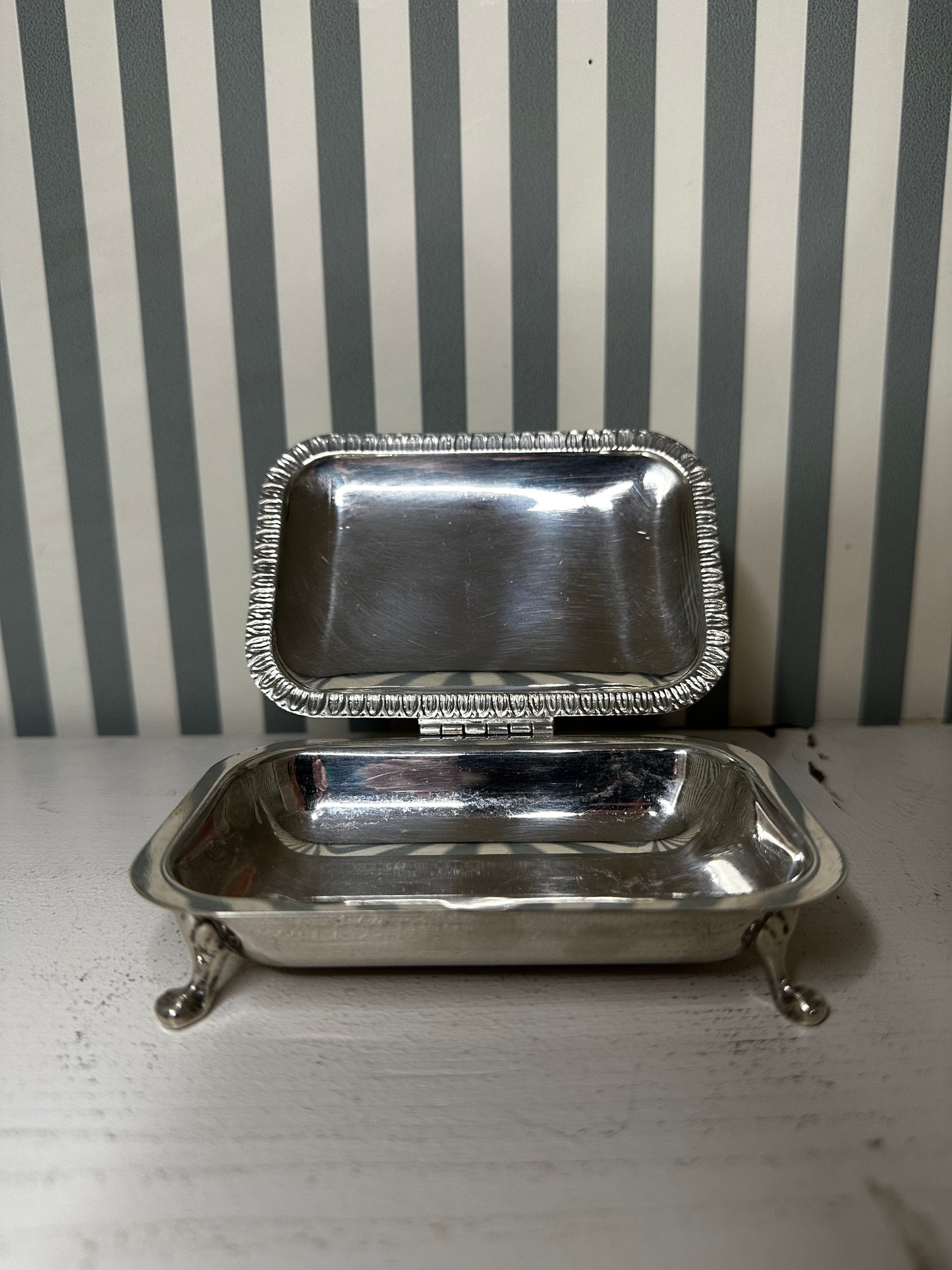 Valet silencieux ancien - produit chiné