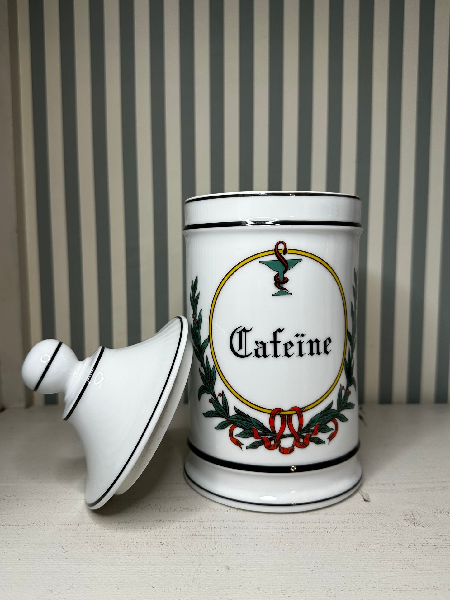 Pot d’apothicaire « Caféine » en porcelaine - produit chiné