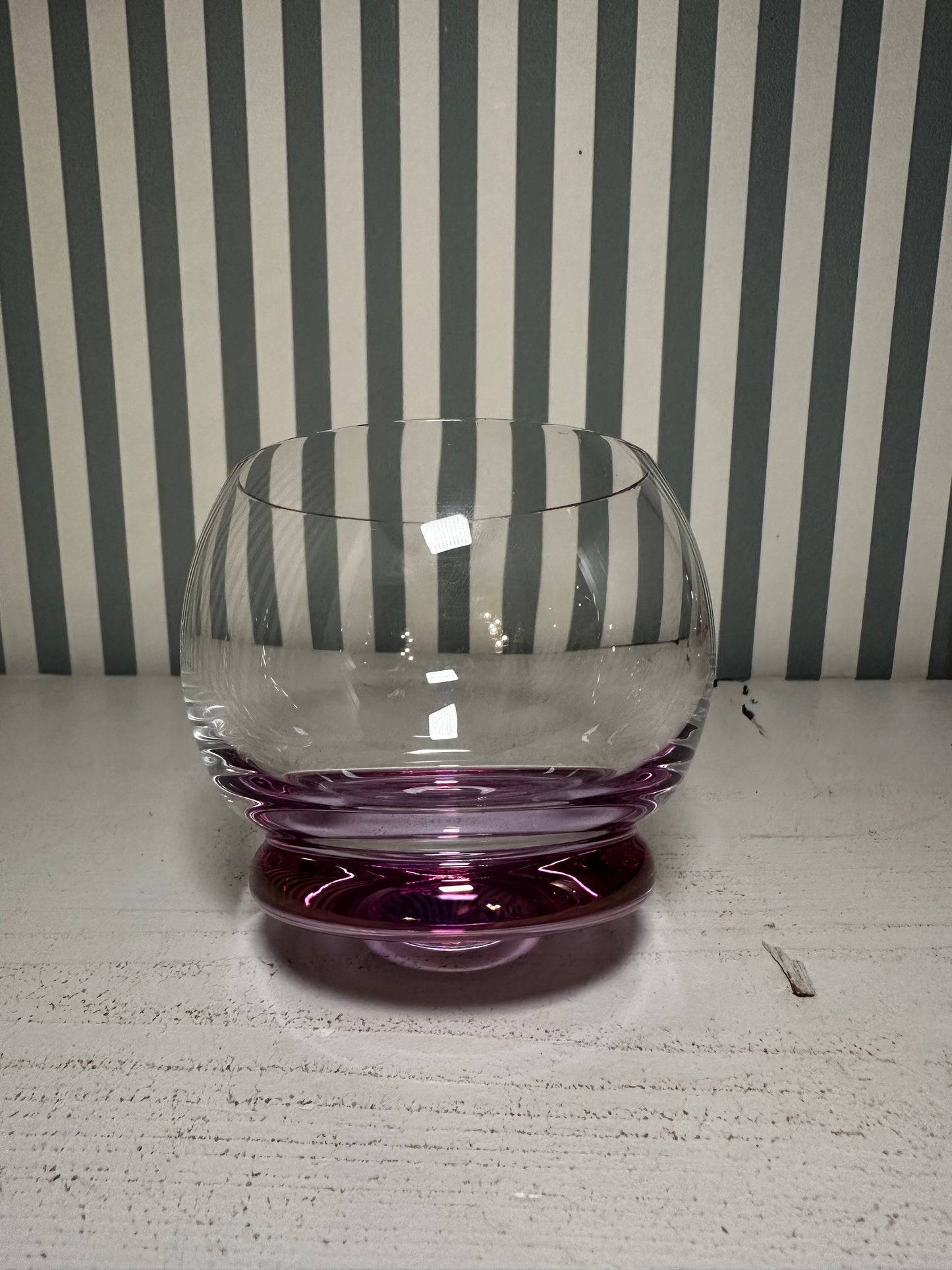 Verre à base colorée - produit chiné