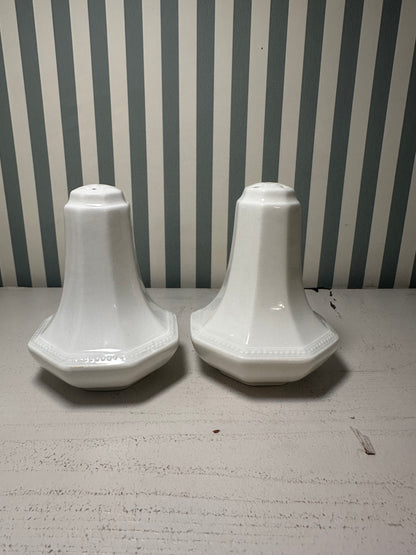 Salière & poivrière made in England - produits chinés