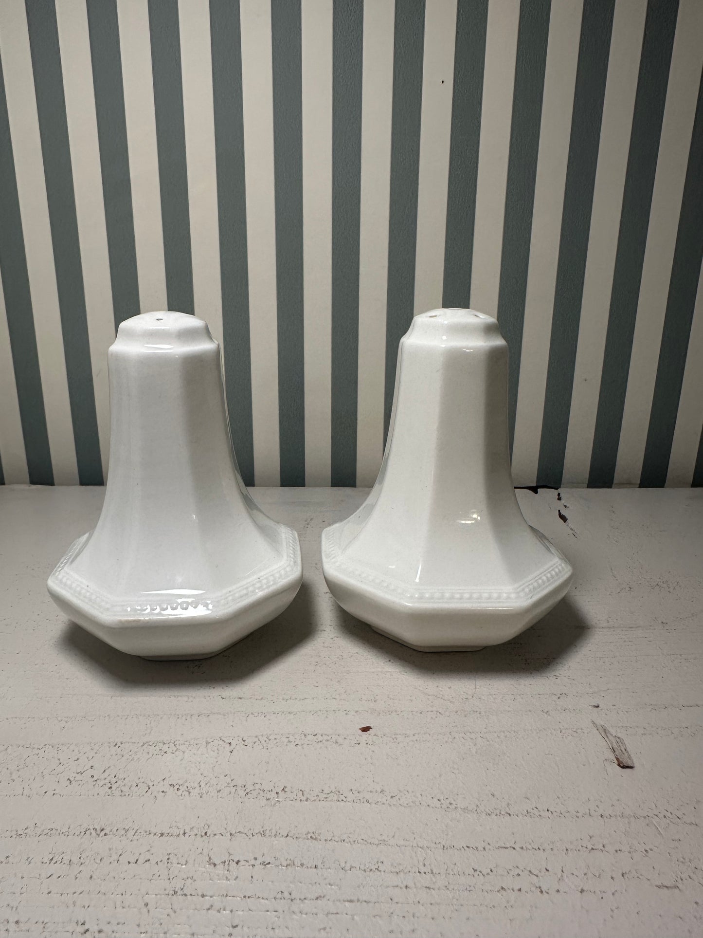 Salière & poivrière made in England - produits chinés