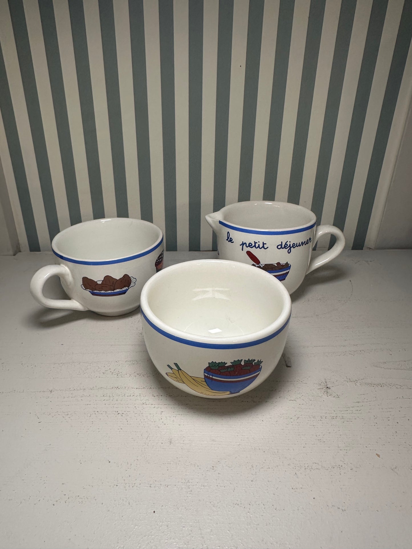 Ensemble petit déjeuner rétro - produits chinés