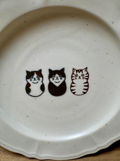 Assiettes motif chats (2 tailles) - produits chinés