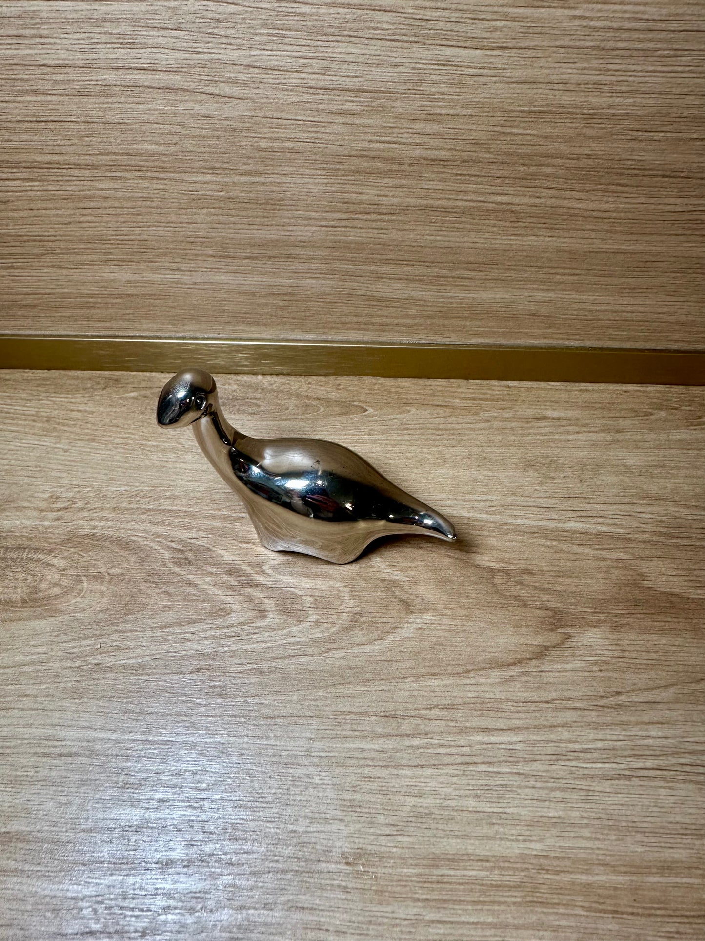 Diplodocus vintage en métal - produit chiné