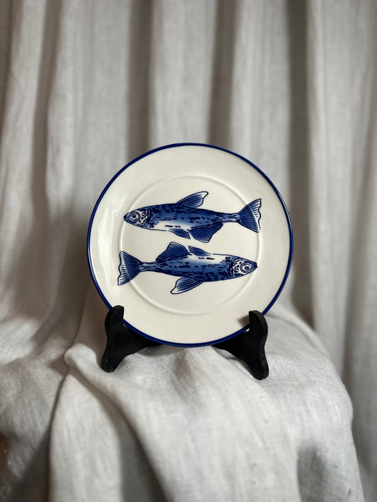 Assiette à dessert poissons bleus - produit chiné