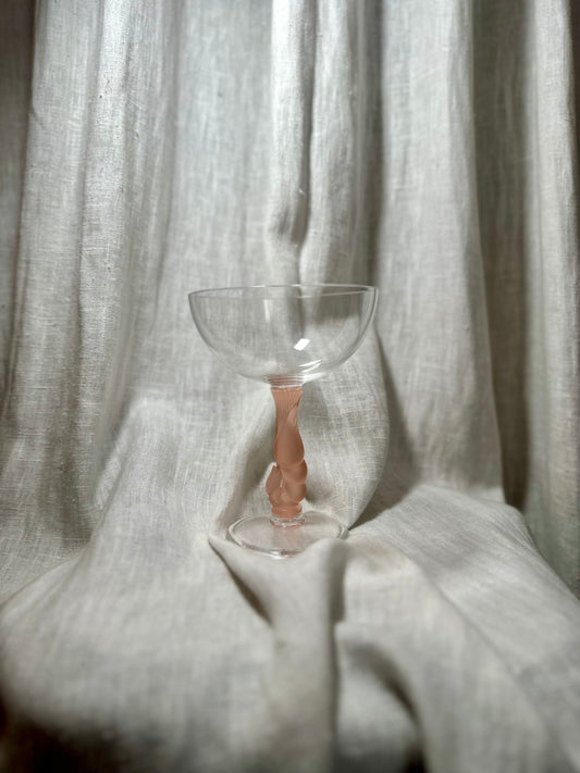 Verre à pied vintage “pied crevette” - produit chiné