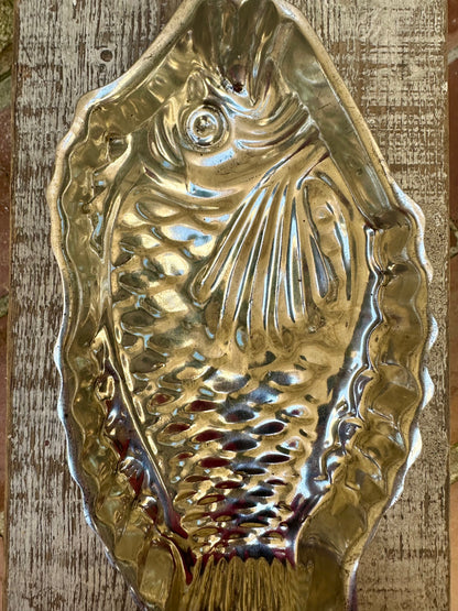 Moule à pâtisserie poisson en métal - produit chiné